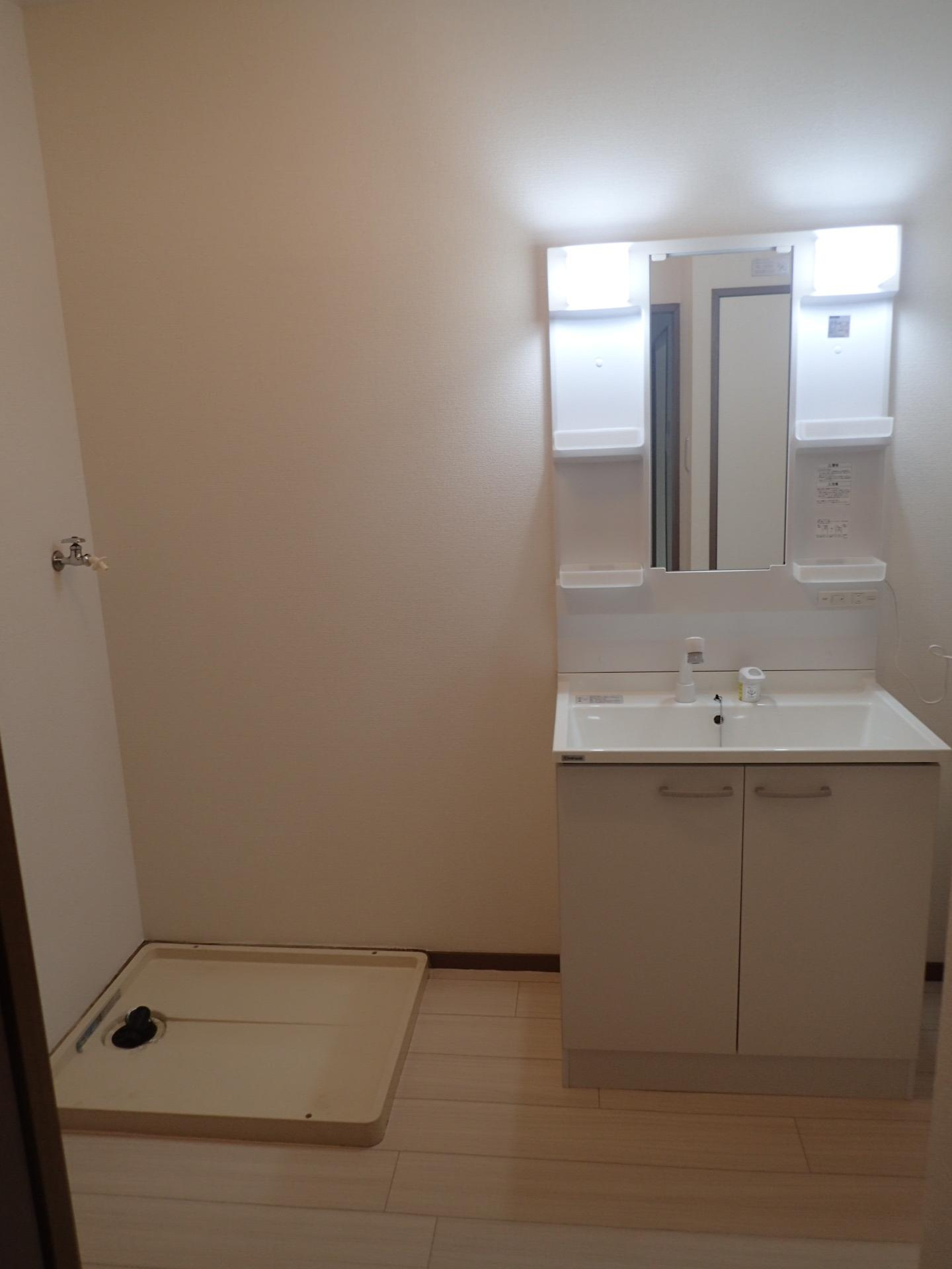 メゾン・ド・アヴァンセの独立洗面台