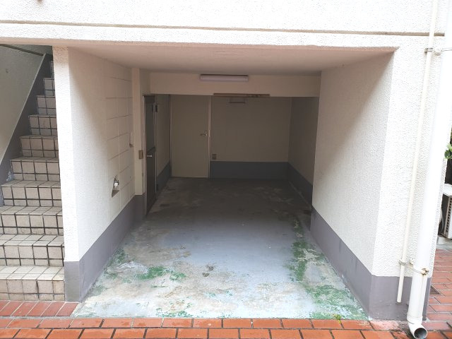 五色山パークハイツの駐車場|サイズ要確認☆神戸市垂水区　五色山パークハイツ☆