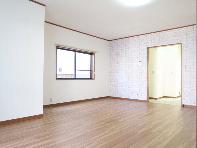 テラスアゼリアの居間・リビング