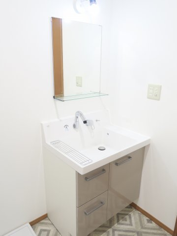 テラスアゼリアの独立洗面台