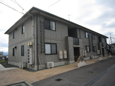 【外観】 | ヴィラ里音　くさひばり館・ | 完成写真