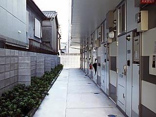 【その他共用部分】 | レオパレス東雲 | 防犯カメラ完備