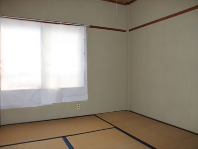 【寝室】 | すみれマンション | ※同物件、別のお部屋の写真です。設備は現況に従います。