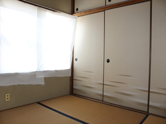 【収納】 | すみれマンション | ※同物件、別のお部屋の写真です。設備は現況に従います。
