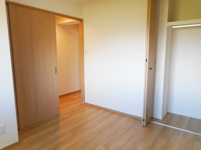 【寝室】 | アルバ | ※同物件、別のお部屋の写真です