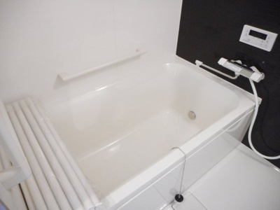 【浴室】 | アルバ | ※同物件、別のお部屋の写真です