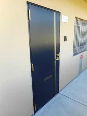 【玄関】 | アルバ | ※同物件、別のお部屋の写真です