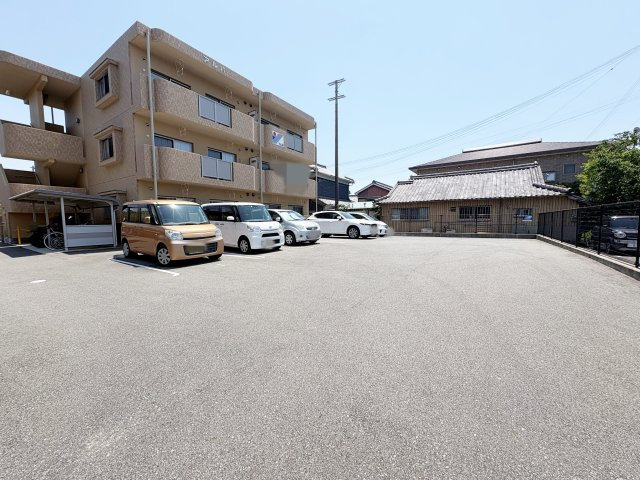 【駐車場】 | アルバ