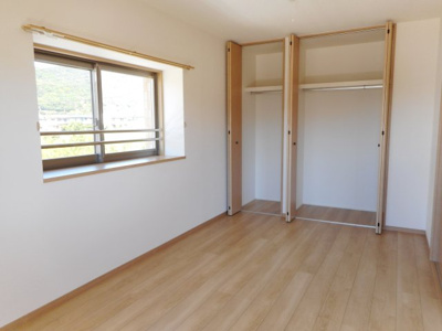 【洋室】 | アルバ | ※同物件、別のお部屋の写真です