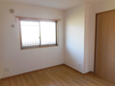 【寝室】 | アルバ | ※同物件、別のお部屋の写真です