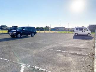【駐車場】