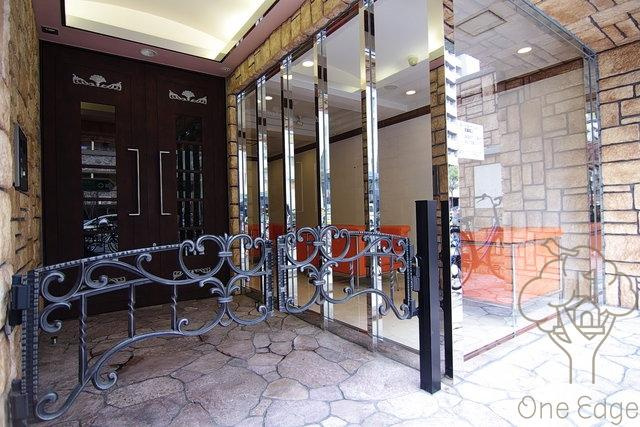 AXIS LIFE DOSHINのエントランス