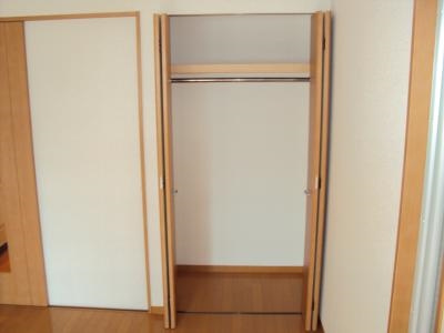 HF河原町二条レジデンスの収納|クローゼット