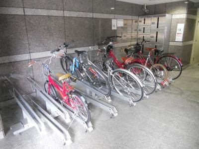 HF河原町二条レジデンスの駐車場|駐輪場