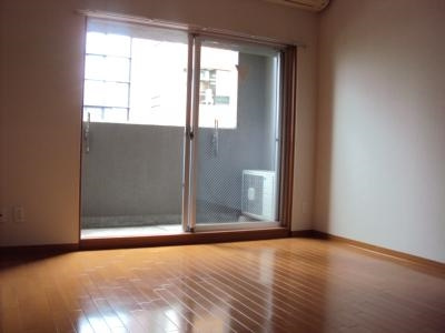 HF河原町二条レジデンスの居間・リビング