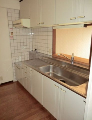 【キッチン】 | メゾン華観月