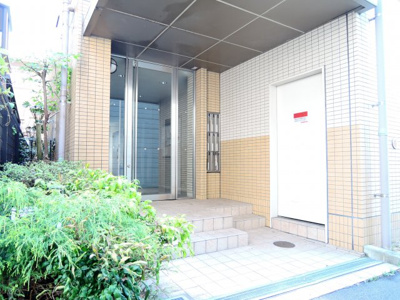 【エントランス】 | ジュネス京口