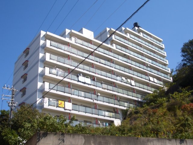 シーダーズハイツの外観