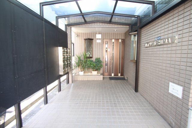 ハイツMISHIMAⅡのエントランス