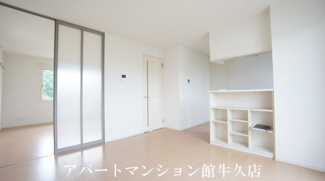 【居間・リビング】 | イーストコートB