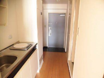 メロディハイム松原の内装|廊下