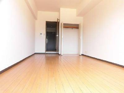 メロディハイム松原の内装|洋室