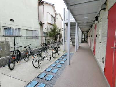 【その他共用部分】 | アイリスコート | 自転車置き場