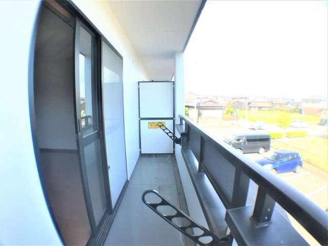 メルベーユ・HAJIⅢのバルコニー