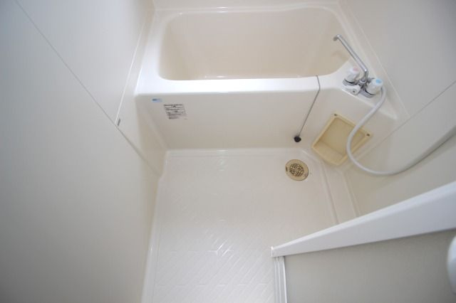 ネオクレメントの浴室|日々の暮らしに欠かせないお風呂です