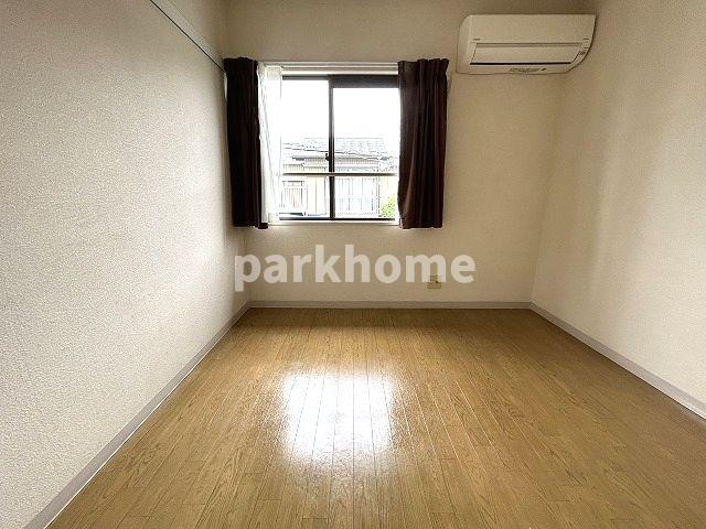 MKコーポの洋室|きれいな洋室です