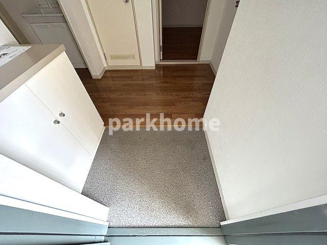 MKコーポの玄関|ゆったりとした玄関です