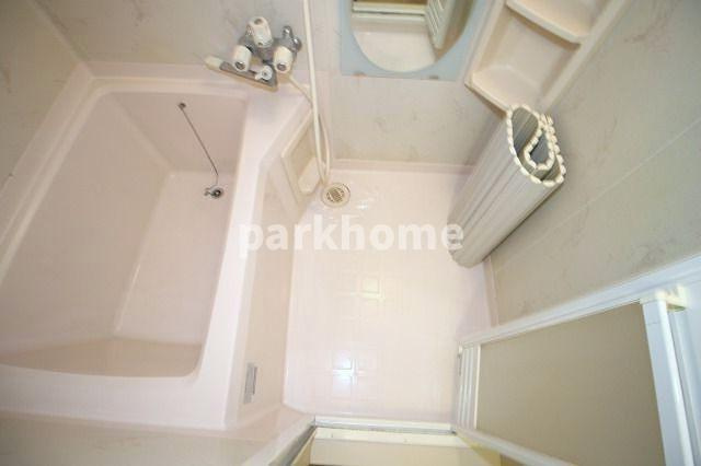 MKコーポの浴室|落ち着いた空間のお風呂です