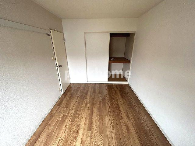 MKコーポの洋室|きれいな洋室です