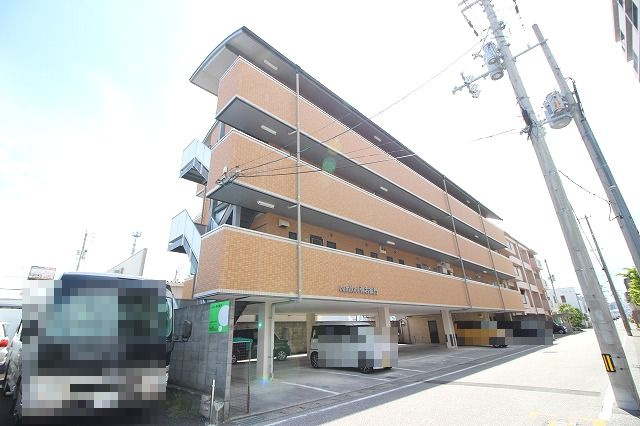 コンフォート弥右衛門の外観|きれいな外観です