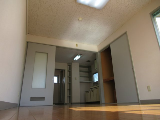 ファッションコーポフォーエムの洋室