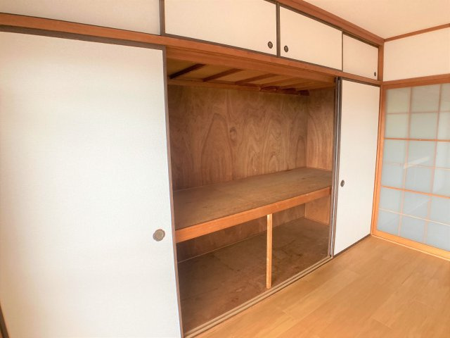サンハイム梓の収納