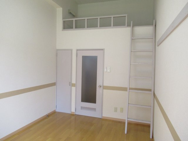 マウンテンセブンの洋室|サンプルになります。