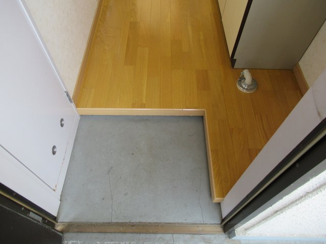 マウンテンセブンの玄関|サンプルになります。