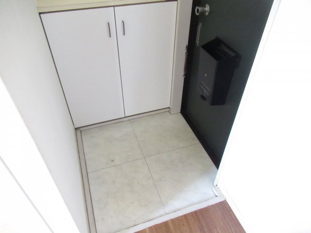 パレーシャル朝日の玄関