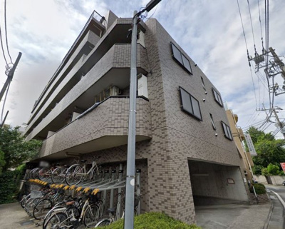 【外観】 | ガーデンホーム西蒲田 | 6階部分・最上階、上階からの生活音がなく戸建感覚を味わえます。
季節物を収納出来る納戸付。家族と会話が弾む対面キッチン採用♪