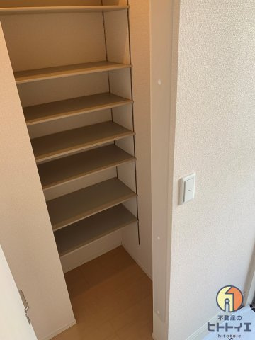 ヨーコーハイツの内装|小物を収納するのに便利です