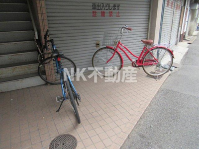 【その他共用部分】 | レジデンス春（河内小阪賃貸） | 駐輪スペースです