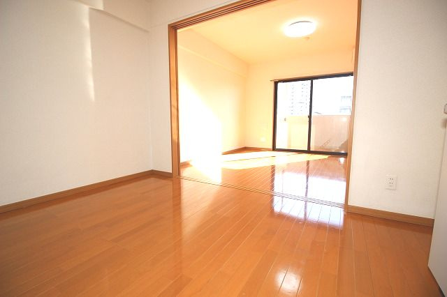 リーヴァ・ビスタ北本町の居間・リビング|ゆったり過ごせるリビングです
※間取り反転の場合あり