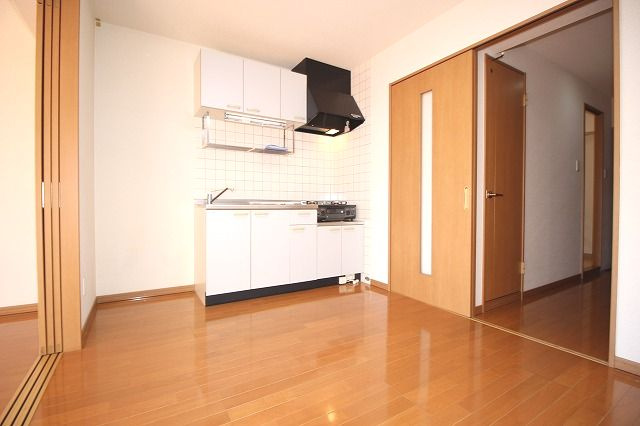 リーヴァ・ビスタ北本町の居間・リビング|おしゃれなリビングです
※間取り反転の場合あり