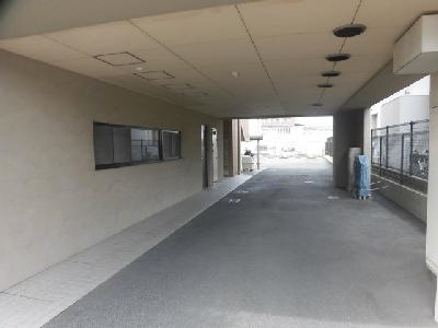 Paese御池（パエーゼ御池）のエントランス