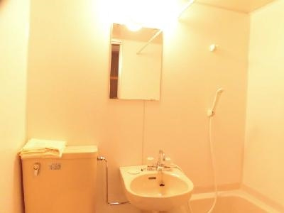 コスモプラザコマツの洗面所|ユニットバス