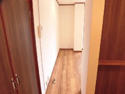 コスモプラザコマツの内装