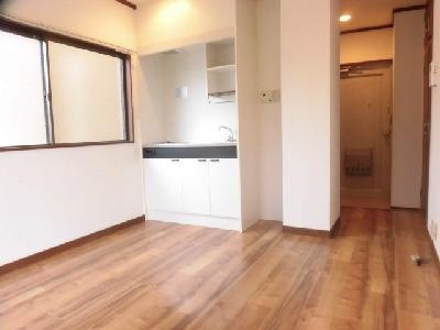 コスモプラザコマツの子供部屋|洋室