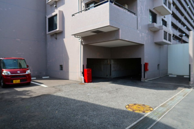 【駐車場】 | リズ市川平田