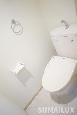 熊本市中央区新屋敷１丁目の賃貸マンションのトイレ